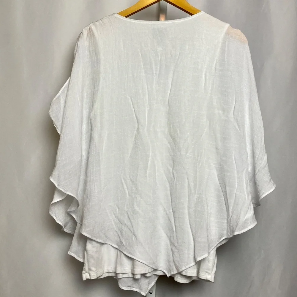 JM Collection Womenʻs White Embellished V-Neckline Flowy Poncho Top Large